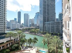 901 Brickell Key Blvd 901, Miami FL 33131