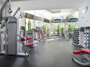 901 Brickell Key Blvd 901, Miami FL 33131