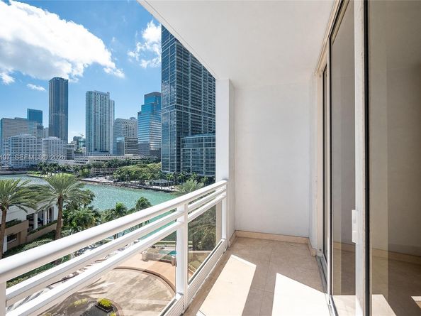 901 Brickell Key Blvd 901, Miami FL 33131