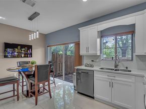8401 NW 107th ct 436, Doral FL 33178
