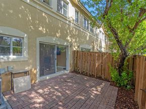 8401 NW 107th ct 436, Doral FL 33178