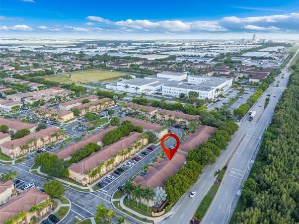 8401 NW 107th ct 436, Doral FL 33178