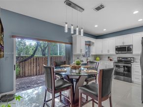 8401 NW 107th ct 436, Doral FL 33178