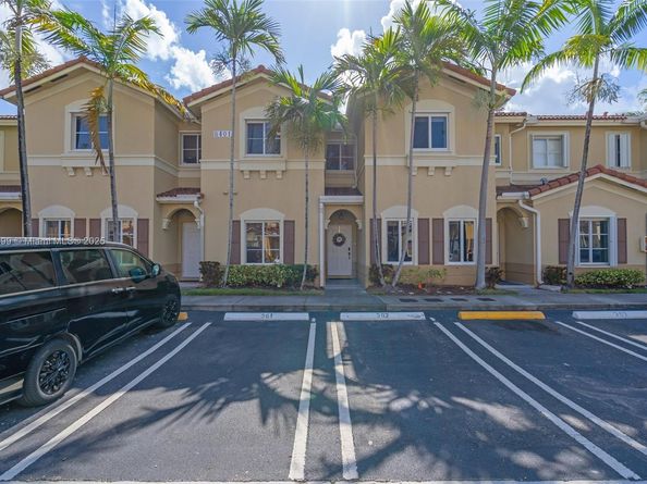 8401 NW 107th ct 436, Doral FL 33178