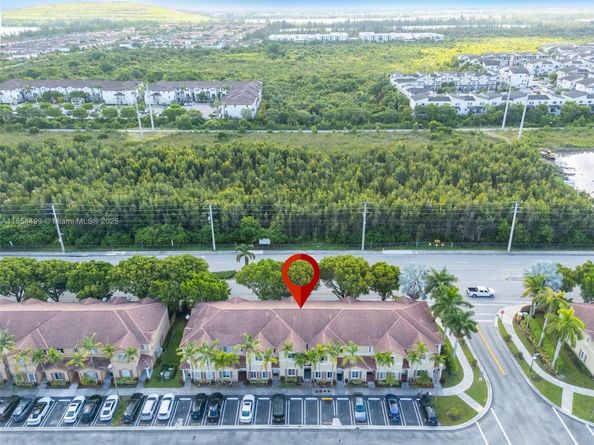 8401 NW 107th ct 436, Doral FL 33178