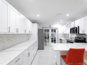 1027 NW 28th Ave, Miami FL 33125