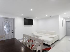 1027 NW 28th Ave, Miami FL 33125