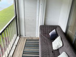 361 S Hollybrook Dr 206, Pembroke Pines FL 33025