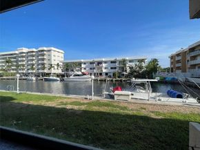 3522 NE 171st St 103, North Miami Beach FL 33160