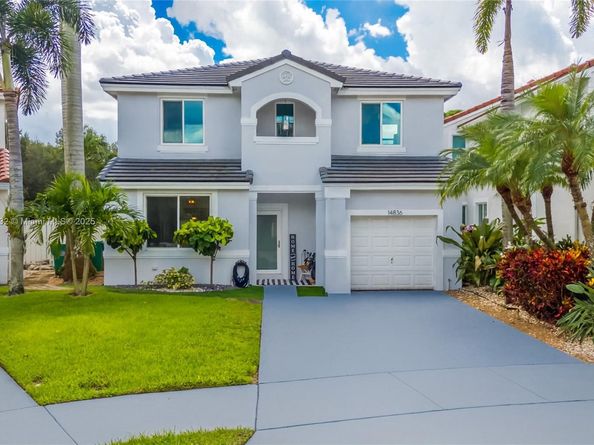 14836 SW 51st St, Davie FL 33331