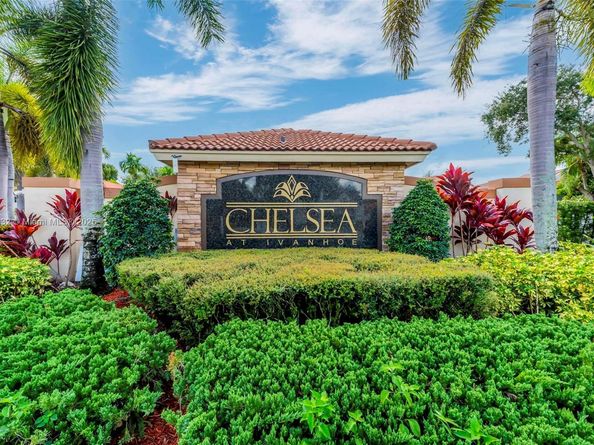 14836 SW 51st St, Davie FL 33331