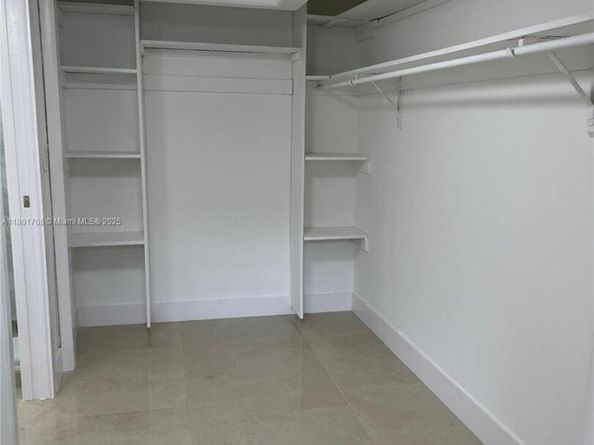 17252 SW 112th Pl 21243, Miami FL 33157
