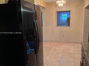 315 NW 127th St, North Miami FL 33168