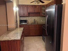 315 NW 127th St, North Miami FL 33168