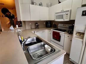 10723 NW 85th Ter 238, Doral FL 33178