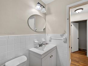 810 Lake Shore Dr 40, Lake Park FL 33403