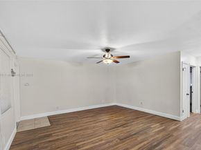 810 Lake Shore Dr 40, Lake Park FL 33403