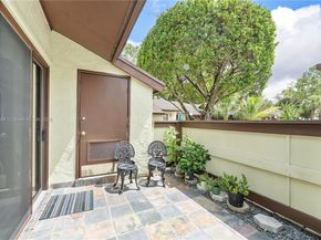 319 Elmira Ct, Royal Palm Beach FL 33411