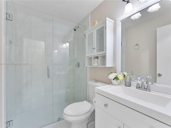 319 Elmira Ct, Royal Palm Beach FL 33411
