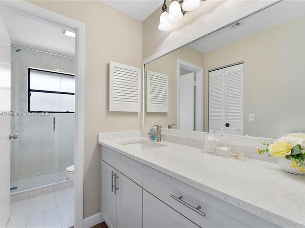 319 Elmira Ct, Royal Palm Beach FL 33411