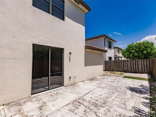 9108 SW 227th Ln, Cutler Bay FL 33190