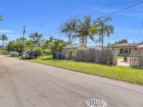 921 N 31st Ct, Hollywood FL 33021