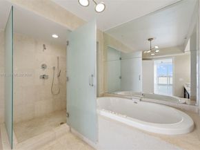 450 Alton Rd 910, Miami Beach FL 33139