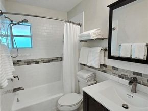 5387 SW 40th Ave 203, Dania Beach FL 33314