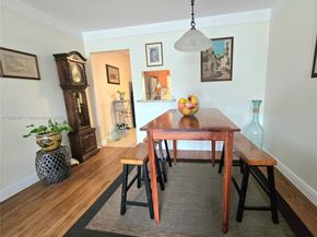 5387 SW 40th Ave 203, Dania Beach FL 33314