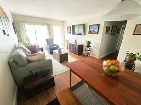 5387 SW 40th Ave 203, Dania Beach FL 33314