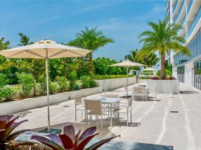 1180 N Federal Hwy 706, Fort Lauderdale FL 33304