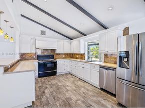 320 Fern St, Jupiter FL 33458