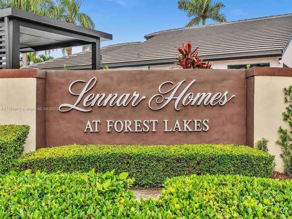 16766 SW 90th St, Miami FL 33196