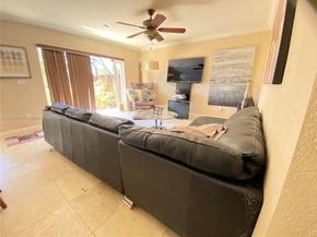 16766 SW 90th St, Miami FL 33196