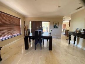 16766 SW 90th St, Miami FL 33196