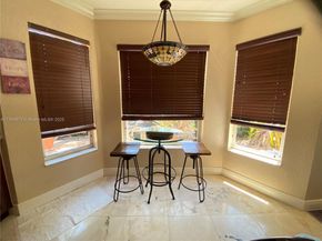 16766 SW 90th St, Miami FL 33196