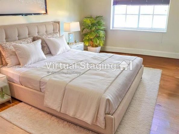 16766 SW 90th St, Miami FL 33196