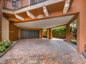 3471 Main Hwy 619, Miami FL 33133