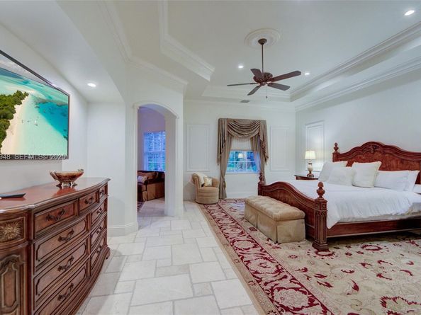 16740 Berkshire Ct, Southwest Ranches FL 33331