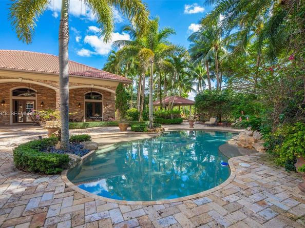 16740 Berkshire Ct, Southwest Ranches FL 33331