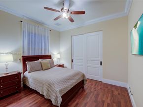 16740 Berkshire Ct, Southwest Ranches FL 33331