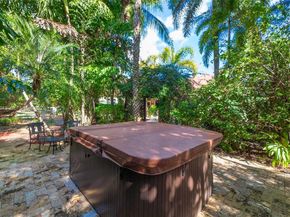 16740 Berkshire Ct, Southwest Ranches FL 33331