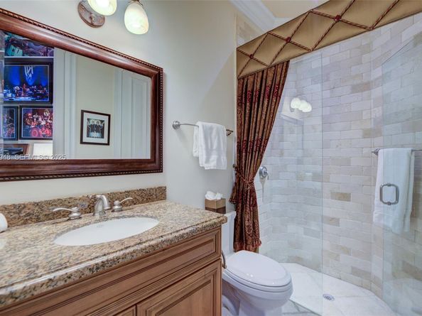 16740 Berkshire Ct, Southwest Ranches FL 33331