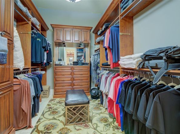 16740 Berkshire Ct, Southwest Ranches FL 33331