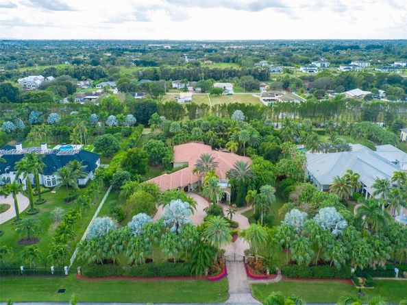 16740 Berkshire Ct, Southwest Ranches FL 33331