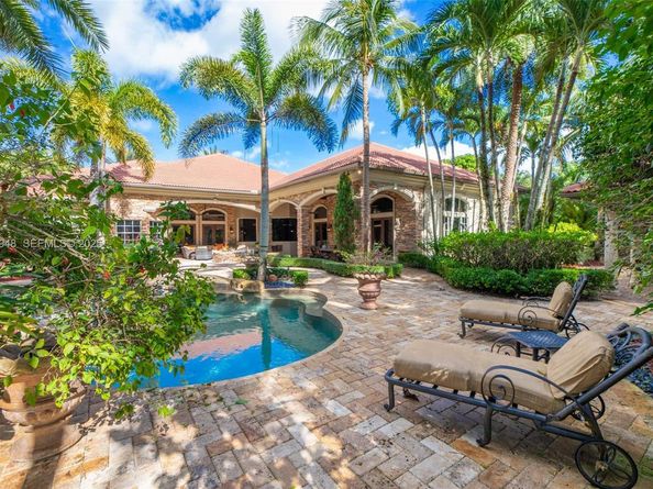 16740 Berkshire Ct, Southwest Ranches FL 33331