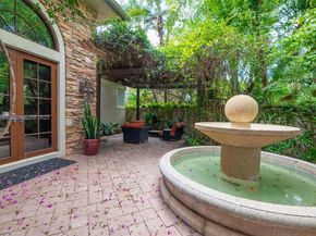 16740 Berkshire Ct, Southwest Ranches FL 33331