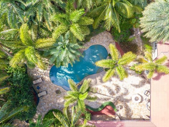 16740 Berkshire Ct, Southwest Ranches FL 33331