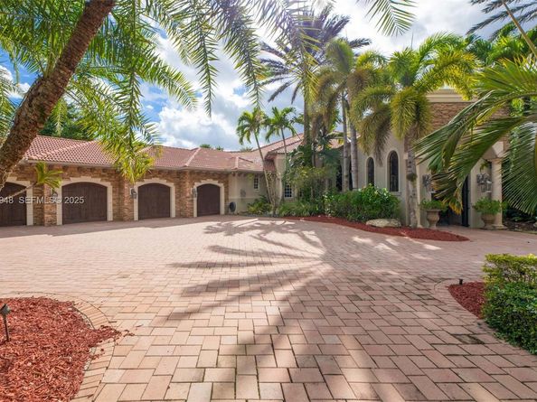 16740 Berkshire Ct, Southwest Ranches FL 33331