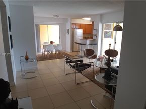 7640 Westwood Dr 403, Tamarac FL 33321